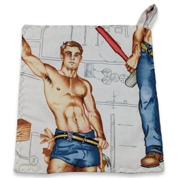 1 Potholder ~ Alexander‎ Henry "Heavy Equipment" Male Pinup Construction Worker - Picture 1 of 4